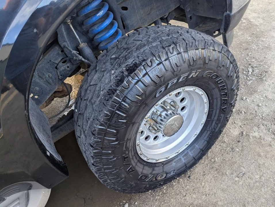 2001 Ford Excursion - Image 13 of 17