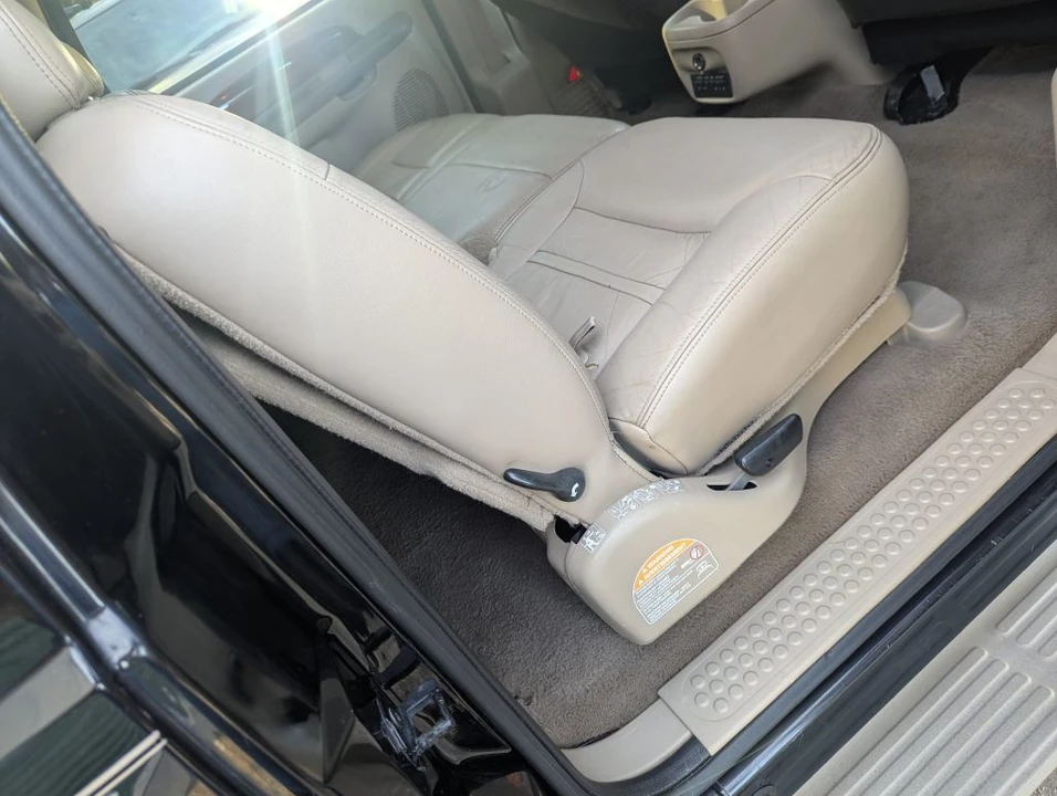 2001 Ford Excursion - Image 10 of 17