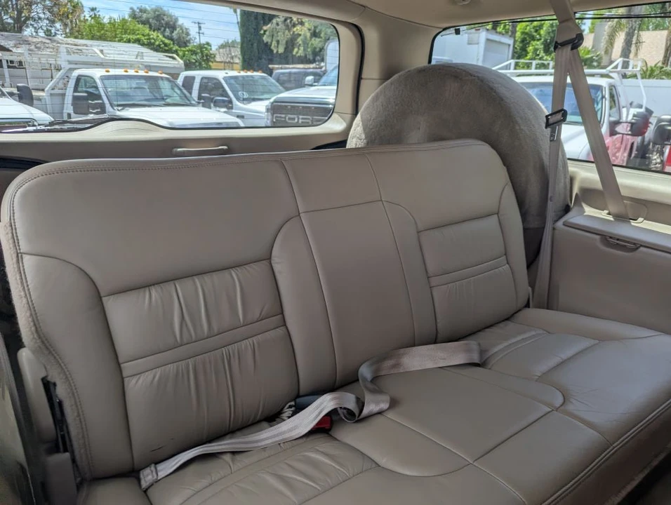 2001 Ford Excursion - Image 12 of 18