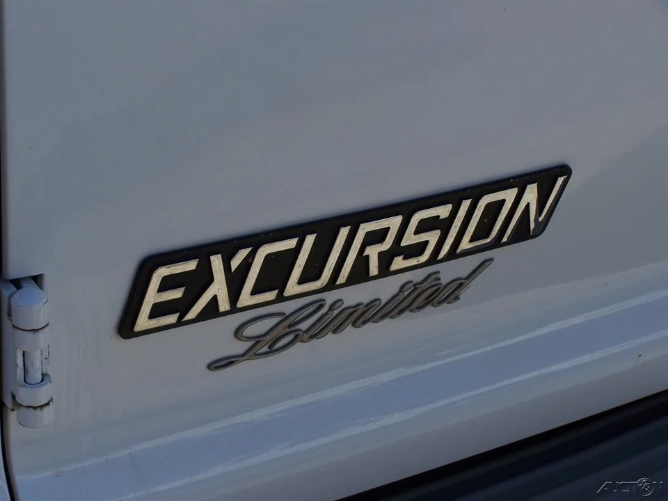 2001 Ford Excursion - Image 12 of 21
