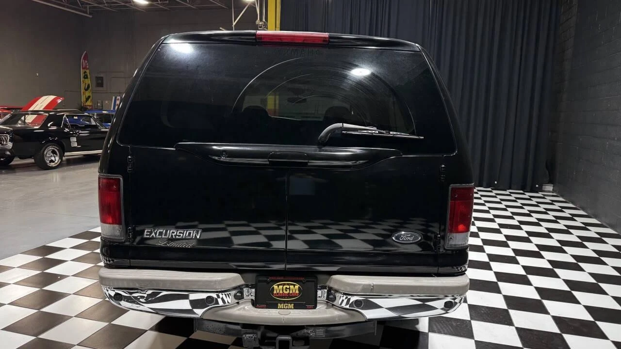 2001 Ford Excursion - Image 11 of 21