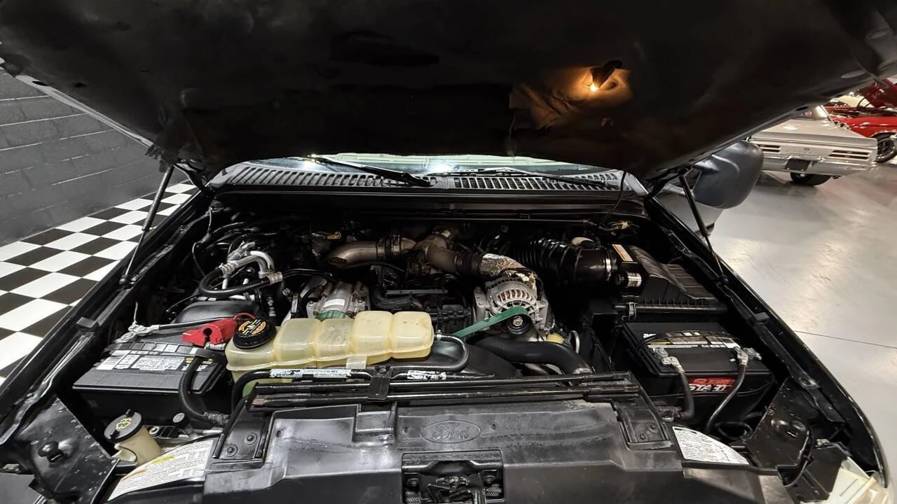 2001 Ford Excursion - Image 4 of 21