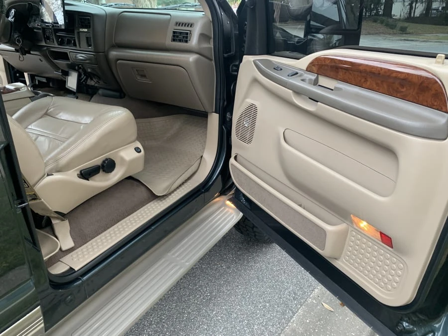 2001 Ford Excursion - Image 14 of 16