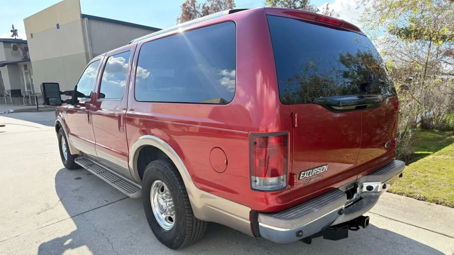 2001 Ford Excursion - Image 8 of 24