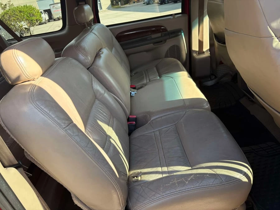 2001 Ford Excursion - Image 22 of 24