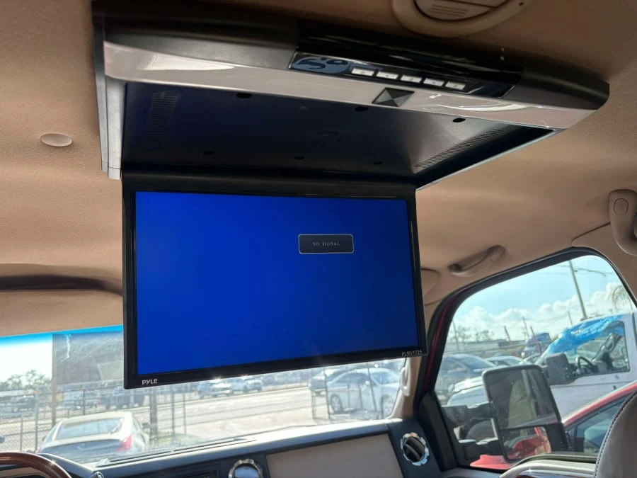 2001 Ford Excursion - Image 14 of 24