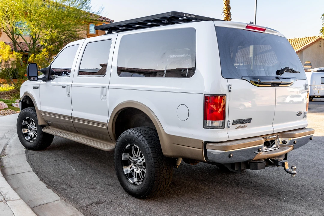 2001 Ford Excursion - Image 4 of 31