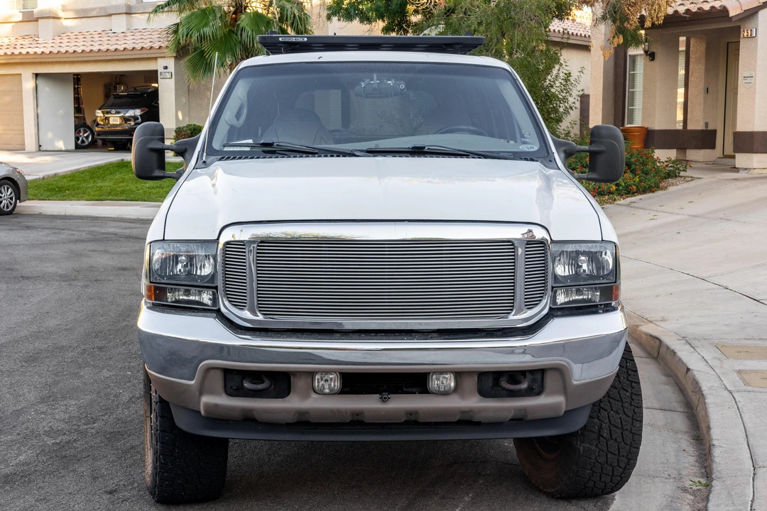 2001 Ford Excursion - Image 2 of 31