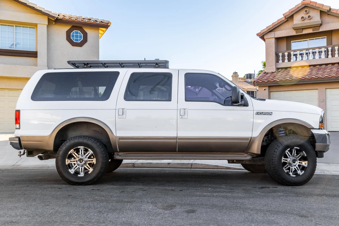 2001 Ford Excursion - Image 12 of 31