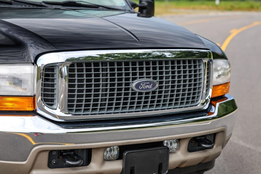 2001 Ford Excursion - Image 14 of 31