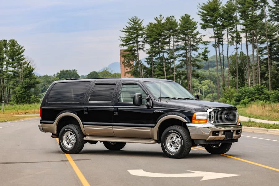 2001 Ford Excursion - Image 8 of 31