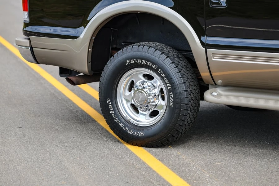 2001 Ford Excursion - Image 20 of 31