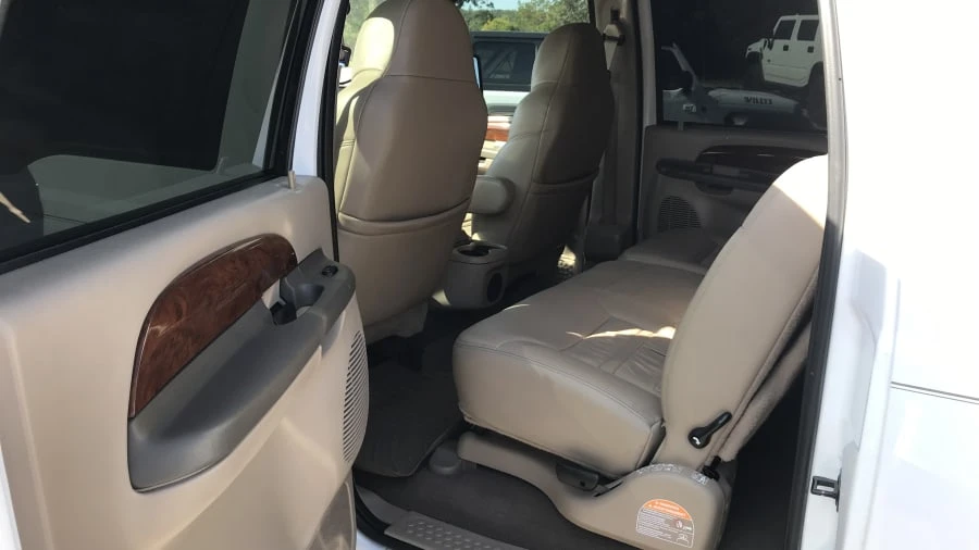 2001 Ford Excursion - Image 7 of 19