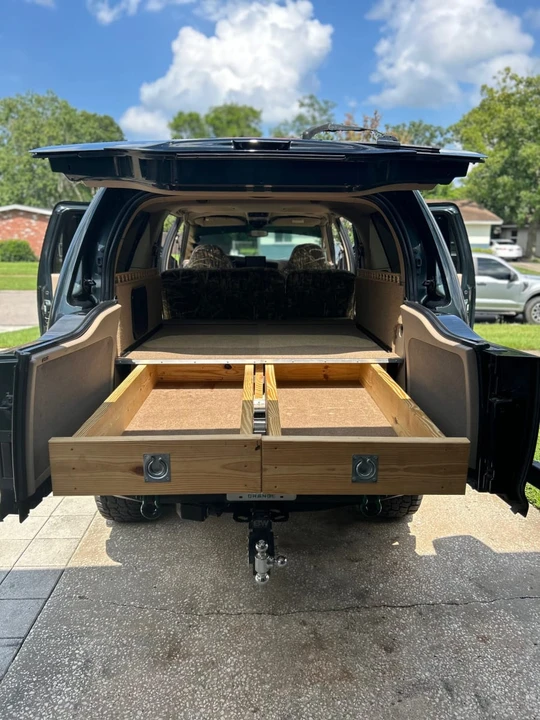 2001 Ford Excursion - Image 21 of 29