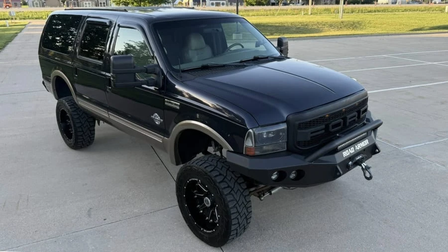 2001 Ford Excursion - Image 7 of 31