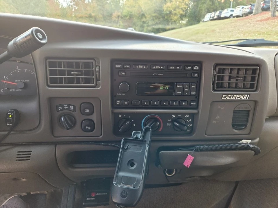 2001 Ford Excursion - Image 6 of 10