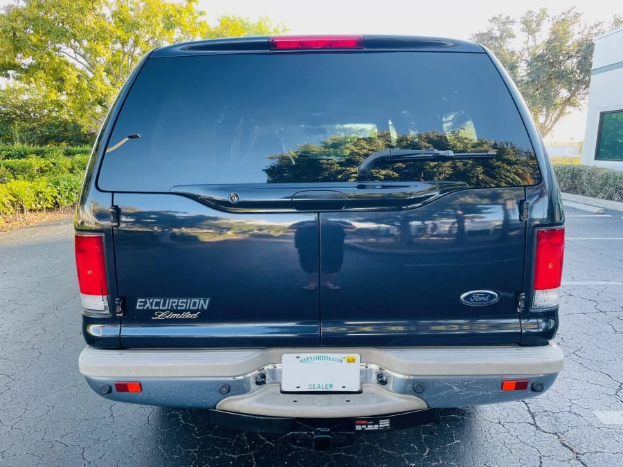 2001 Ford Excursion - Image 5 of 14