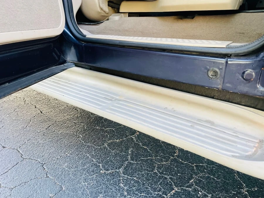 2001 Ford Excursion - Image 13 of 14