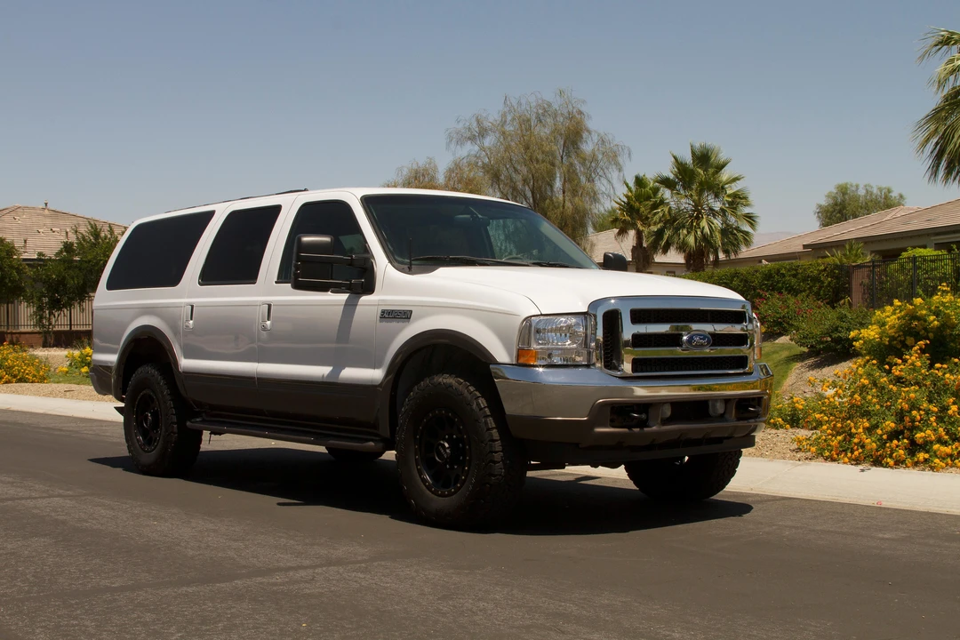 2001 Ford Excursion - Image 16 of 31