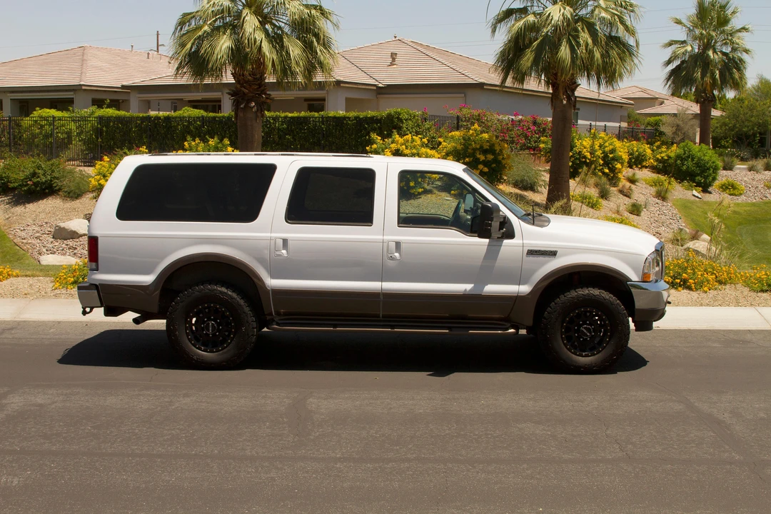2001 Ford Excursion - Image 14 of 31