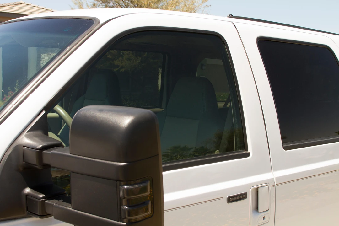 2001 Ford Excursion - Image 27 of 31