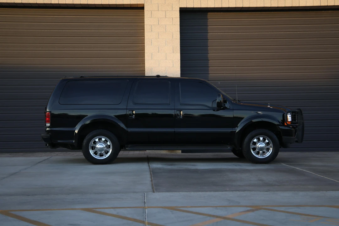 2001 Ford Excursion - Image 13 of 21