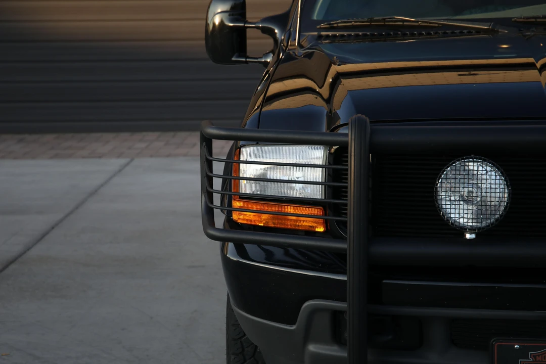 2001 Ford Excursion - Image 17 of 21