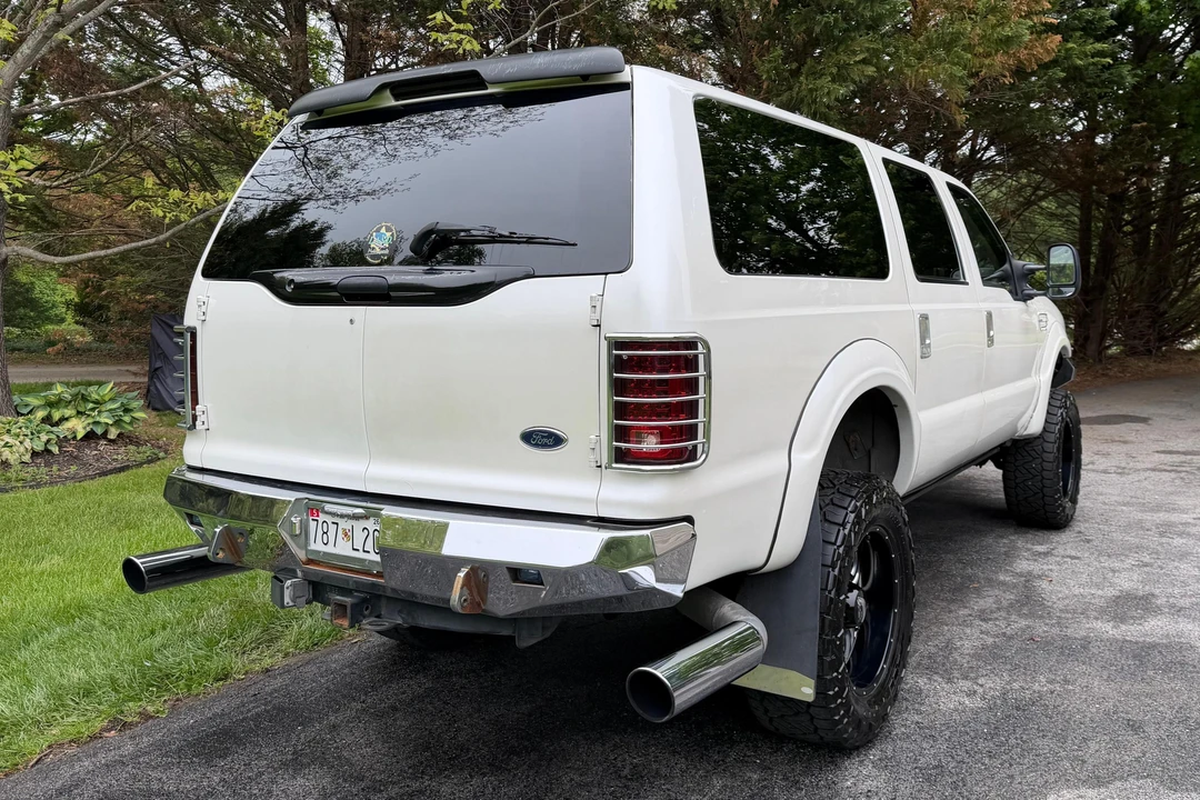 2001 Ford Excursion - Image 4 of 31