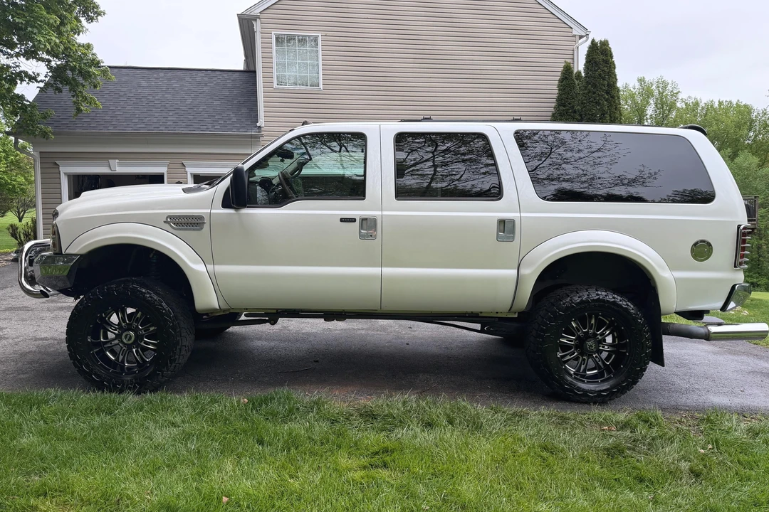 2001 Ford Excursion - Image 3 of 31