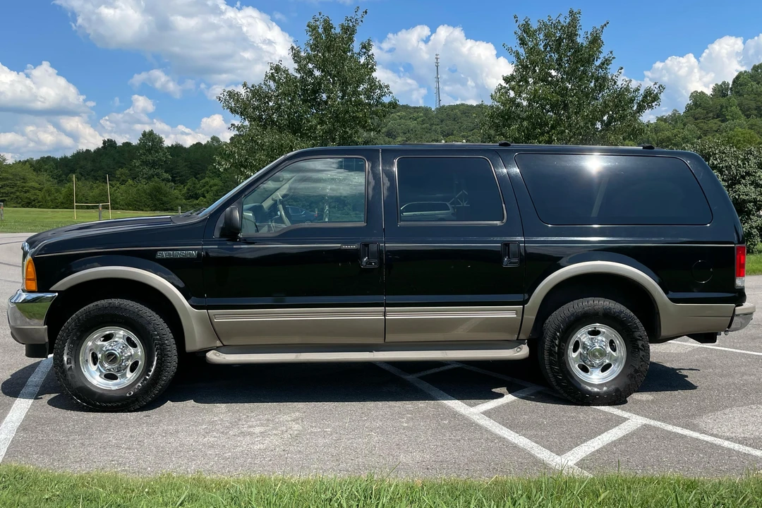 2001 Ford Excursion - Image 3 of 31
