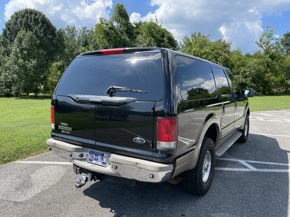 2001 Ford Excursion - Image 11 of 31