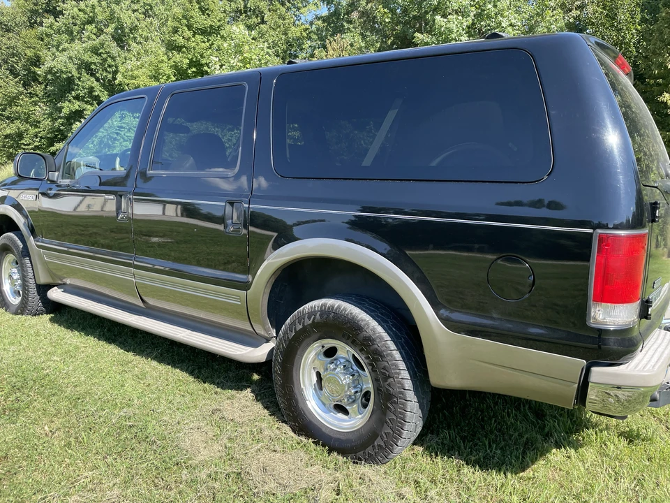 2001 Ford Excursion - Image 17 of 31