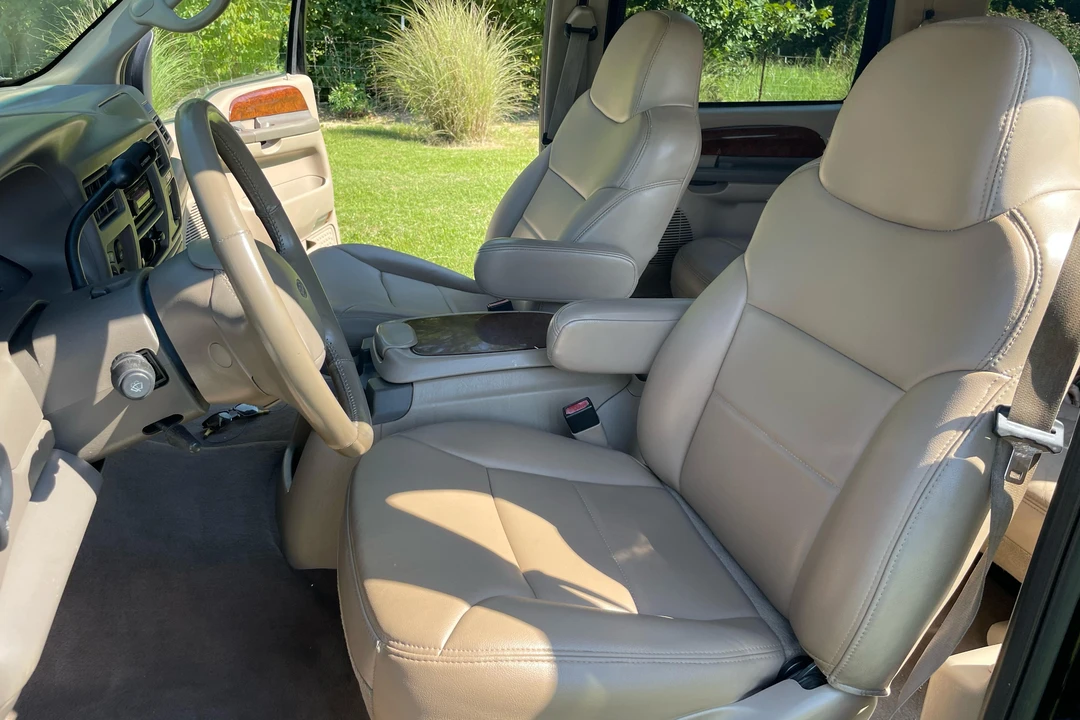 2001 Ford Excursion - Image 31 of 31