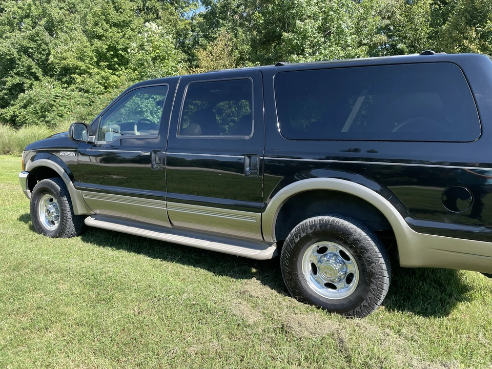 2001 Ford Excursion - Image 16 of 31