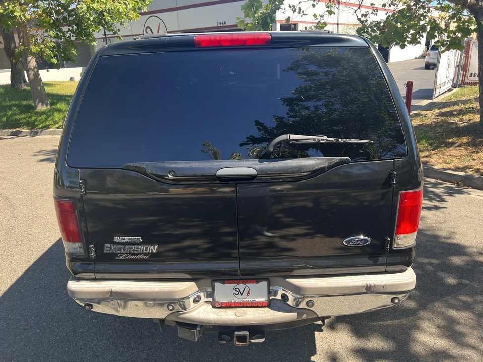 2001 Ford Excursion - Image 13 of 31