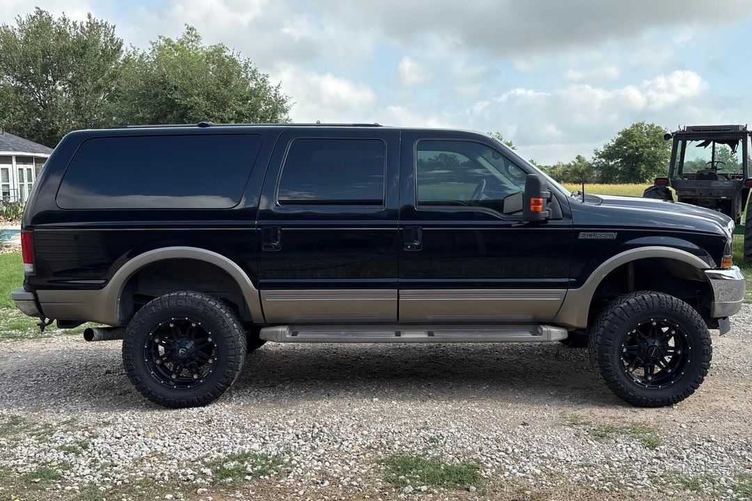 2001 Ford Excursion - Image 3 of 31