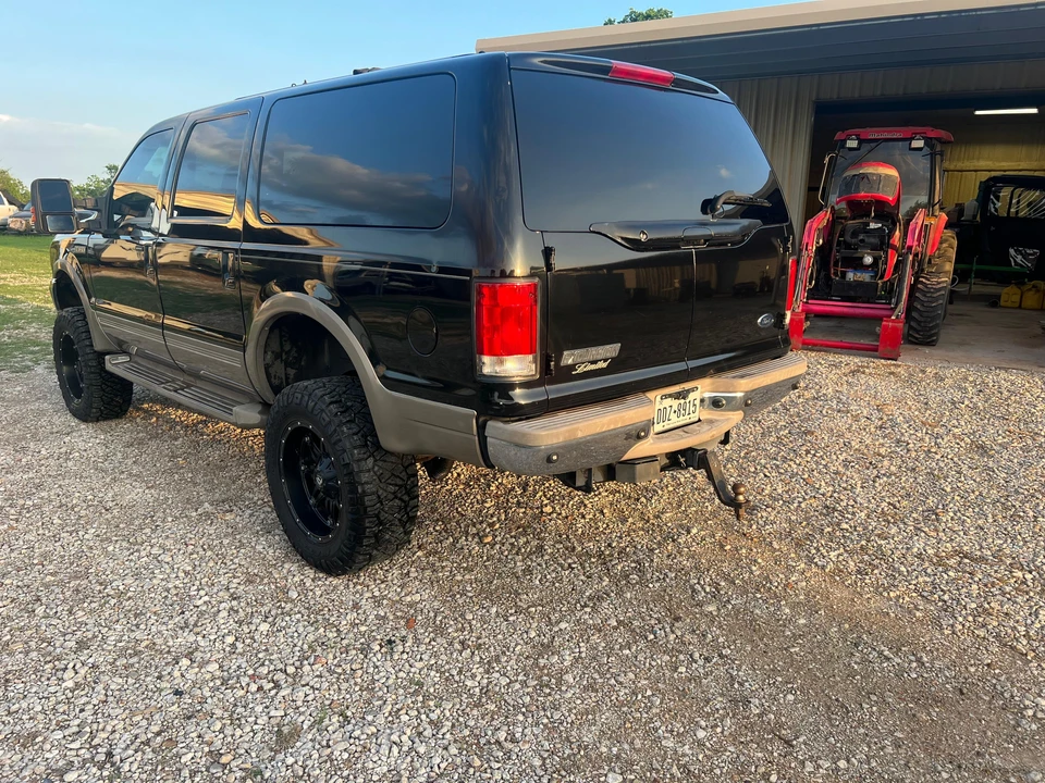 2001 Ford Excursion - Image 14 of 31