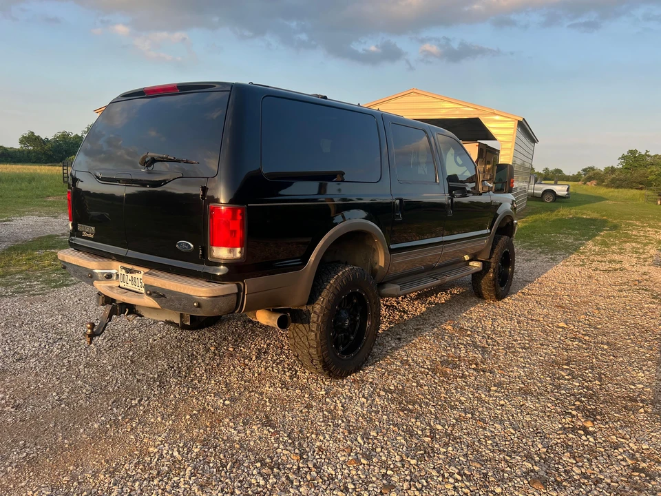 2001 Ford Excursion - Image 16 of 31