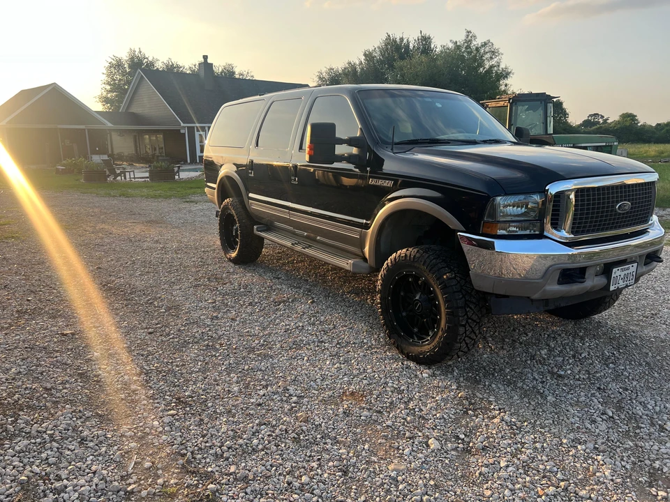 2001 Ford Excursion - Image 17 of 31