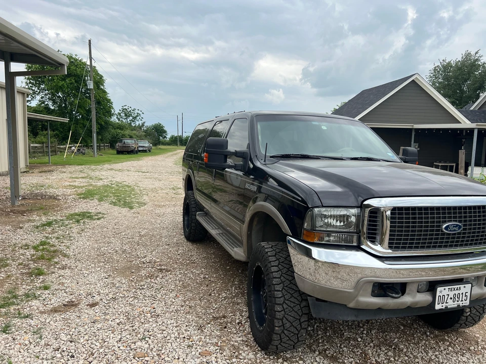 2001 Ford Excursion - Image 18 of 31