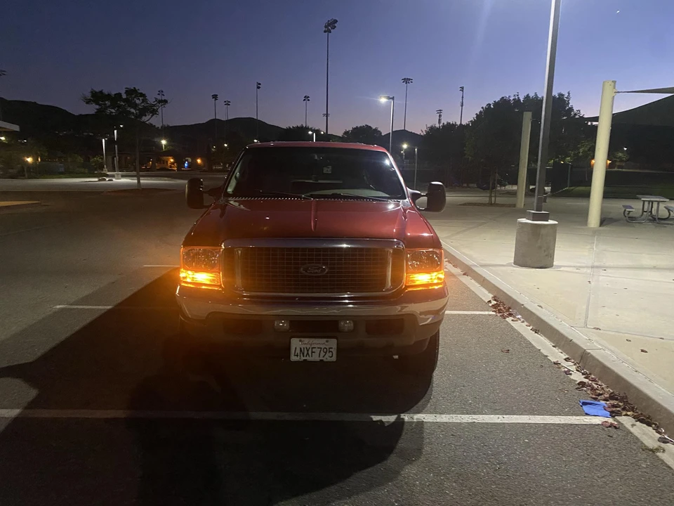 2001 Ford Excursion - Image 6 of 31