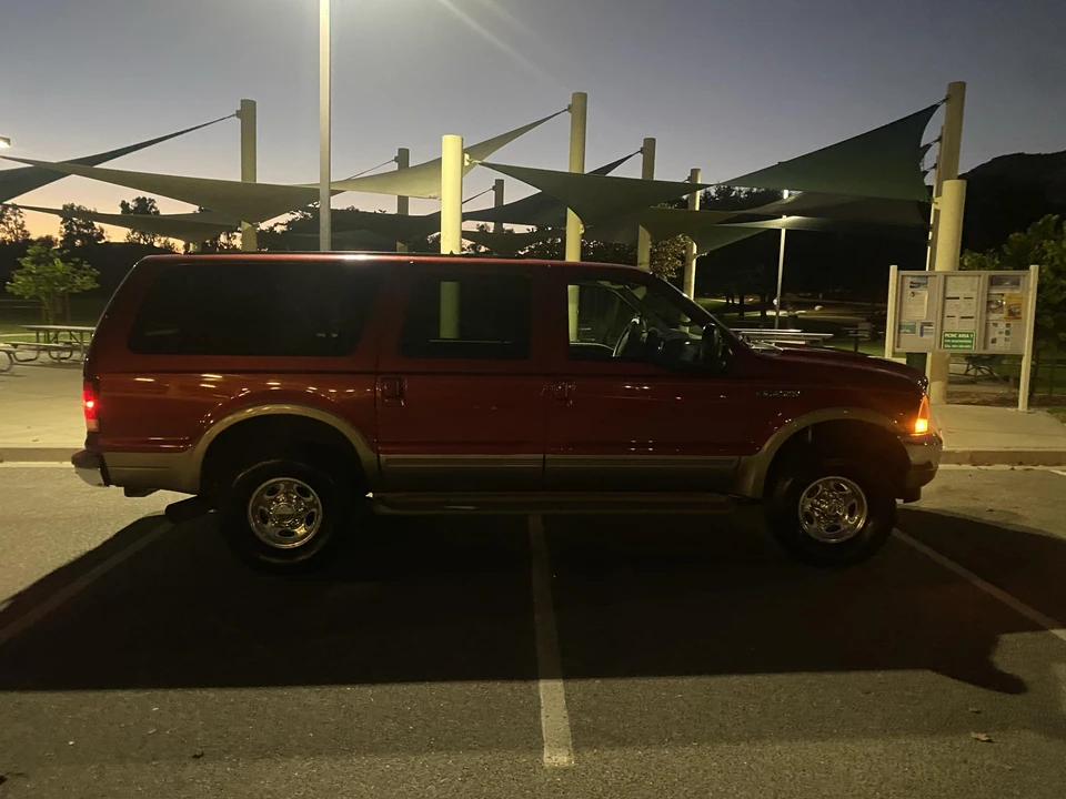 2001 Ford Excursion - Image 17 of 31
