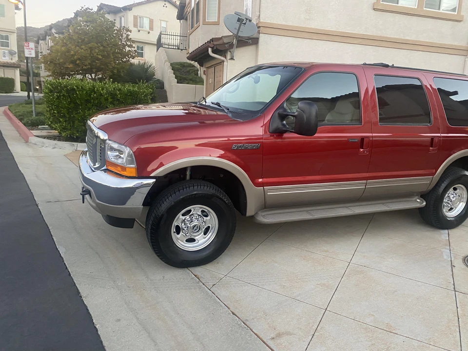 2001 Ford Excursion - Image 9 of 31