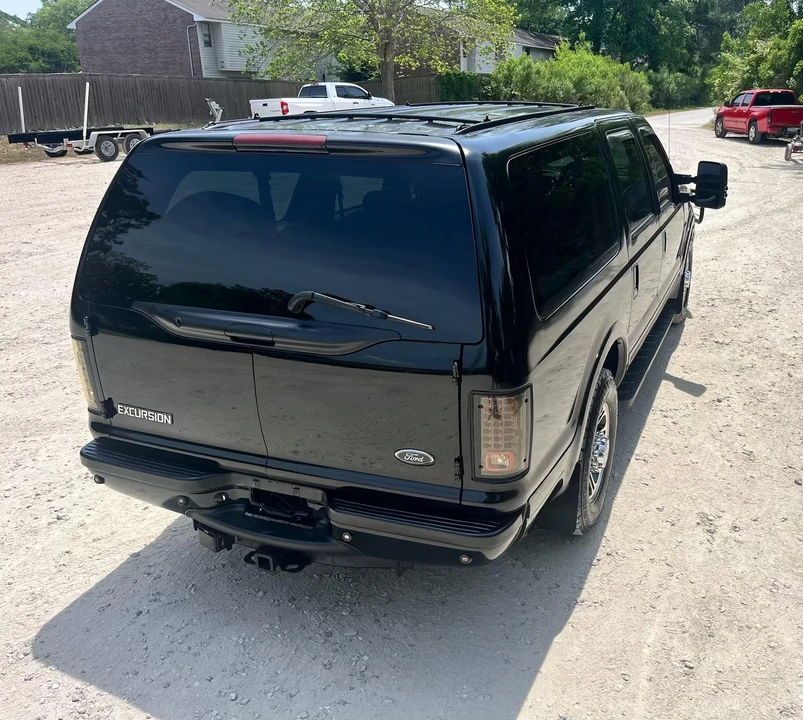 2001 Ford Excursion - Image 11 of 31