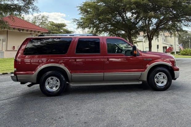 2001 Ford Excursion - Image 3 of 7