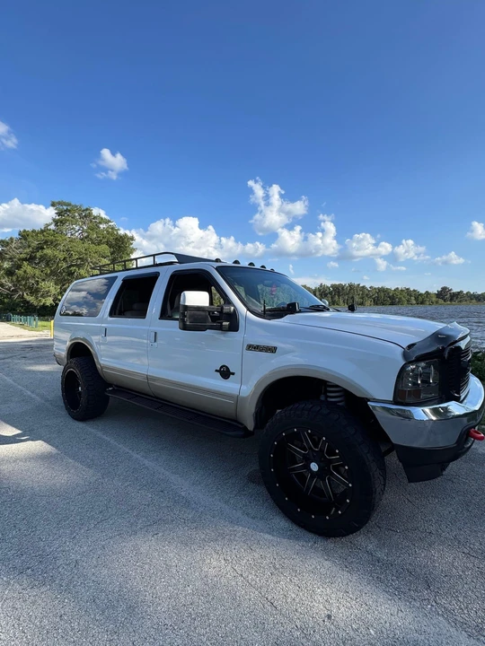 2001 Ford Excursion - Image 21 of 31