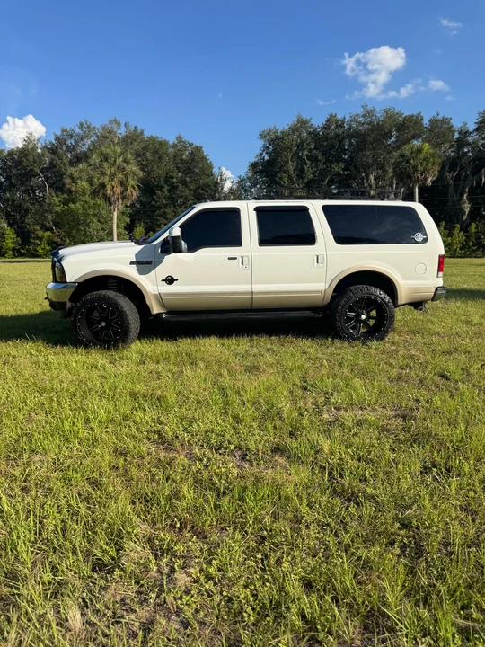2001 Ford Excursion - Image 15 of 31