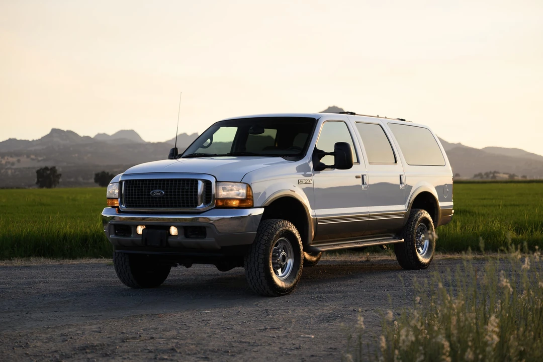 2001 Ford Excursion - Image 12 of 31