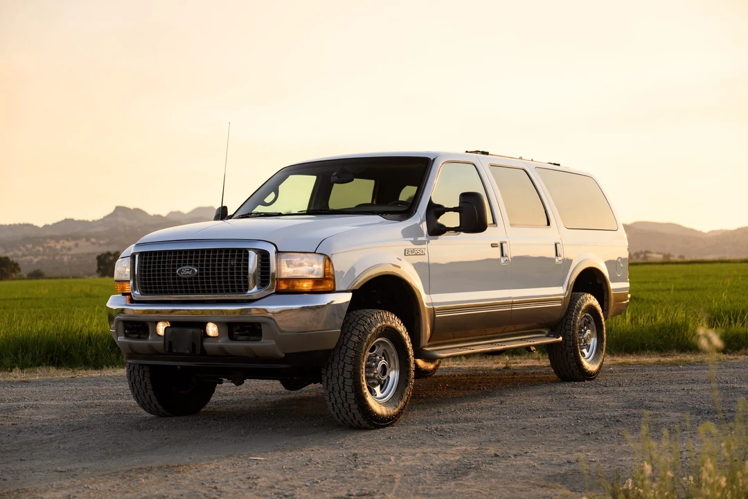 2001 Ford Excursion - Image 13 of 31