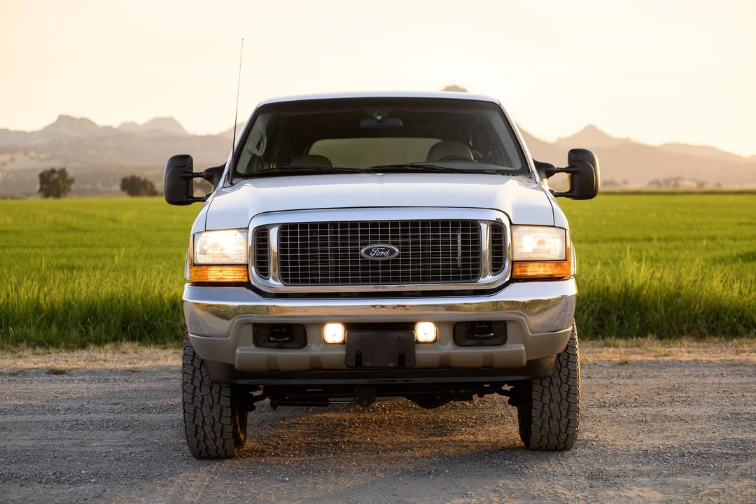 2001 Ford Excursion - Image 7 of 31